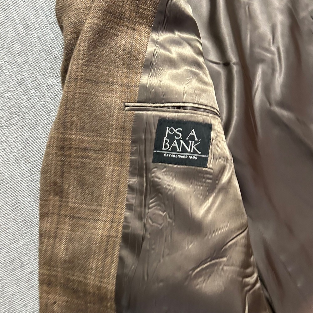 Jos A Bank Mens 42S Brown Plaid 100% Wool 2 Button Sport Coat Blazer 42 Short - Picture 2 of 7